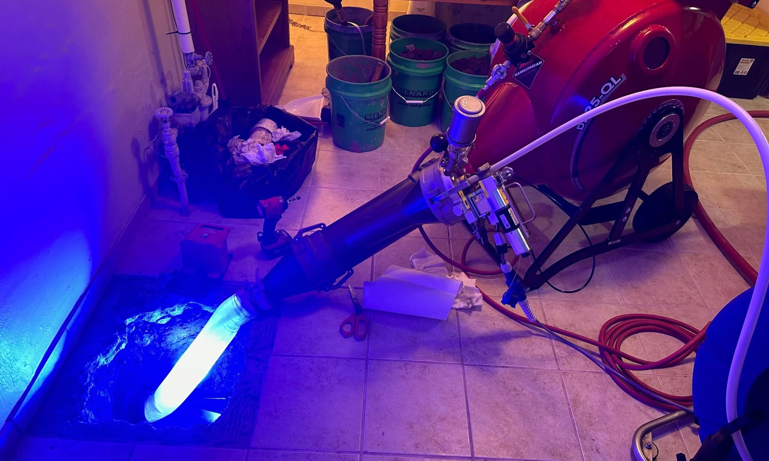 UV blue-light curing system for CIPP pipe lining